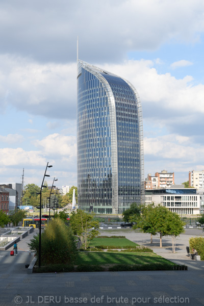 tour des finances à Liège